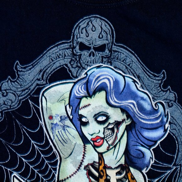 Brains Zombie Graphic Tee - Picture 4 of 5